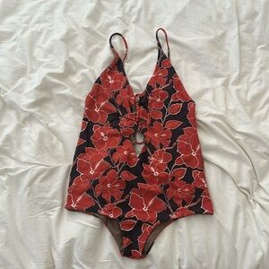 Acacia Kokomo One Piece in Mid Pacific